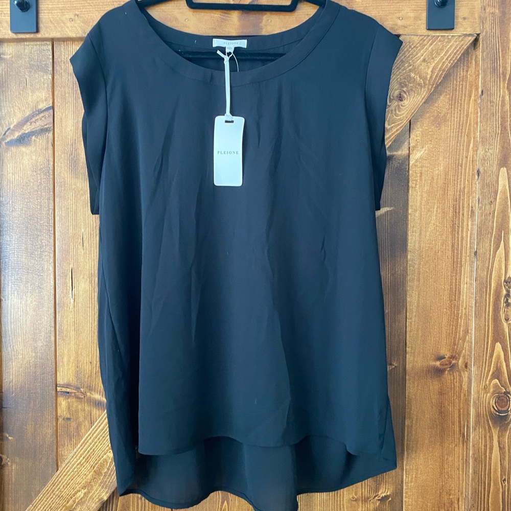 Black Pleione Blouse size XL